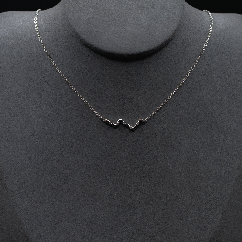 Simplistic Sparkling Necklace
