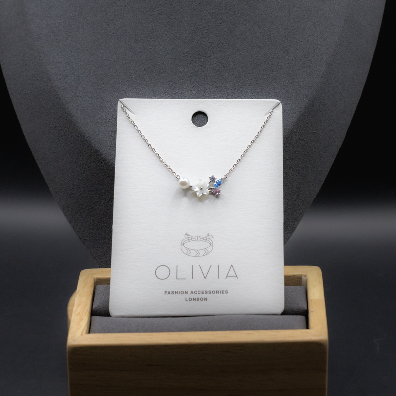 White Floral Necklace