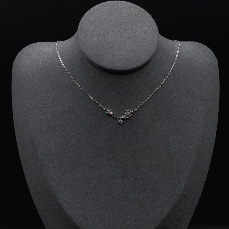 Small Floral Outliner Necklace